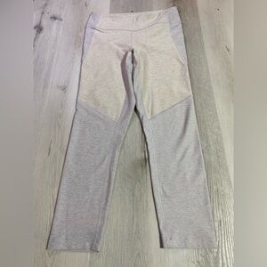 Outdoor Voices® 3/4 Warmup Leggings, Gray and Ivory, size Medium